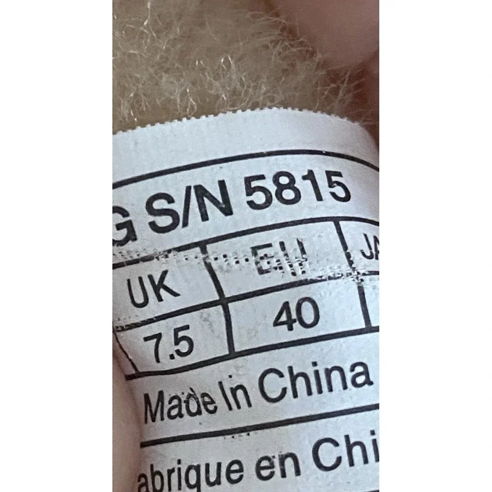 UGG Australia Sheepskin Classic Tall Suede Boot Tan Women Sz 9 US‎ 5815